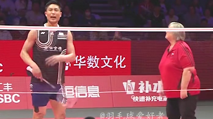 李诗沣因脚踝受伤无奈弃权，希望他能好好养伤明年再战。