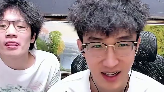 世界上竟然会有如此甜妹！