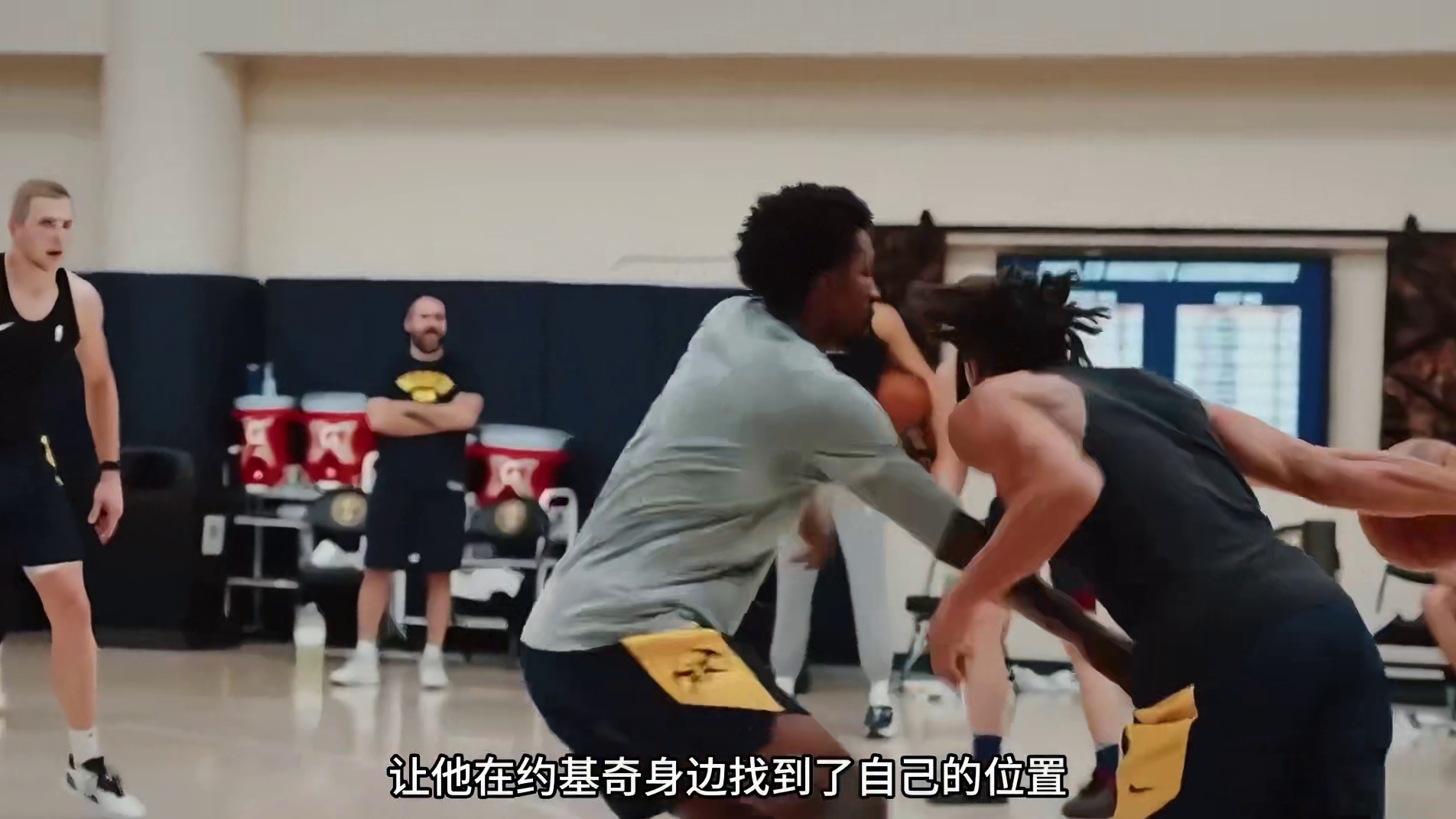 美媒重排2014年选秀，超级选秀大年，威金斯只能排第五（中）