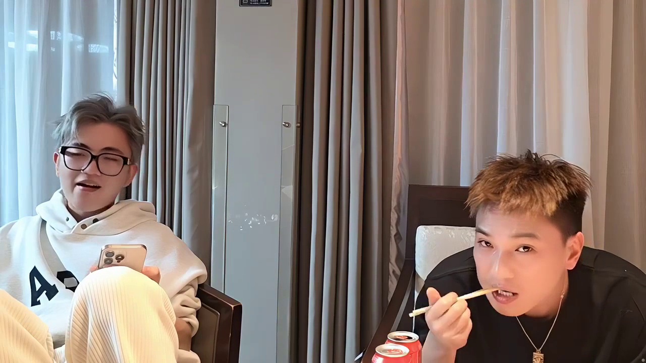 小酷谈当时乔妹她爸给我1000个买拉法！