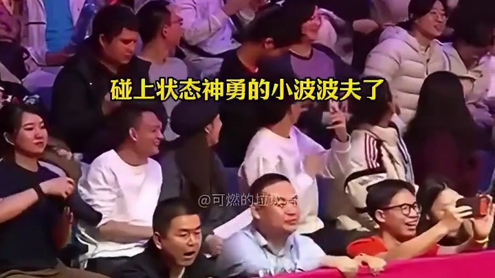 25羽联总决赛，石宇奇2:0拿下坤坤