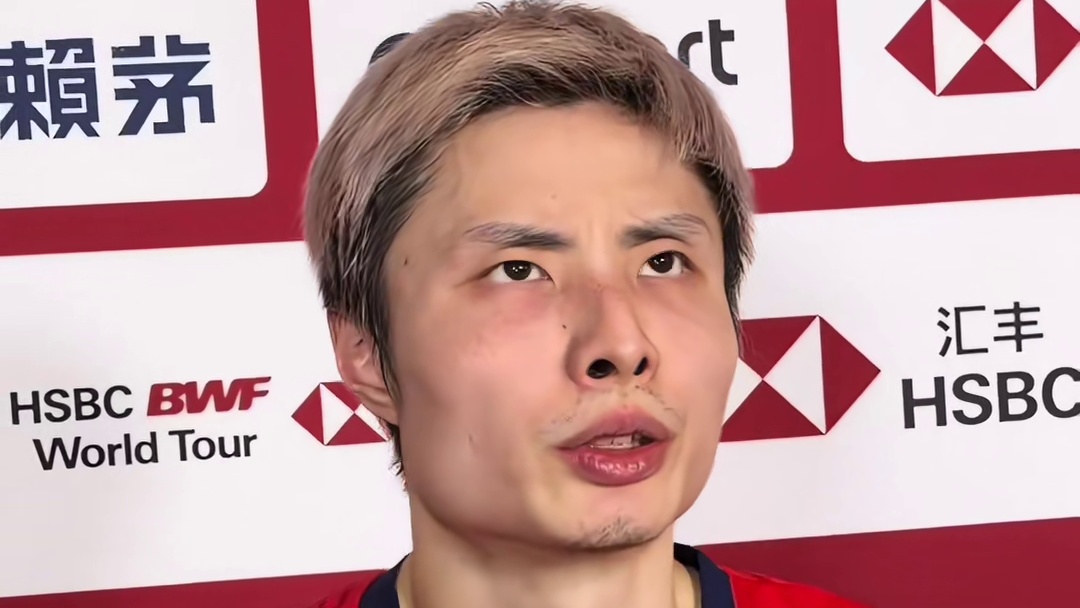 石宇奇连续三年进总决赛男单决赛！ 2:0 速胜 连续第三年晋级总决赛男单决赛！ 明日决赛大战