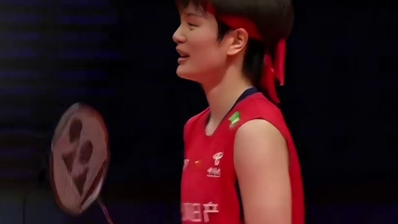 王祉怡15-21,21-17,21-11逆转因达农晋级女单决赛，将与安洗莹争夺女单冠军安洗莹