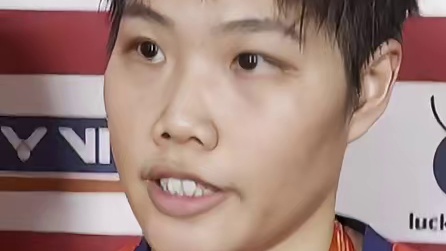 2025世界羽联巡回赛总决赛，冯彦哲/黄东萍2-1战胜蒋振邦/魏雅欣获得混双冠军：包揽冠亚军是对中国混双的肯定，赛前两对组合都没有系统训练。