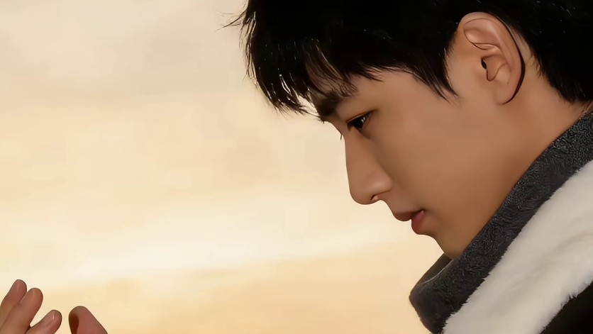 情出自愿，事过无悔
不谈亏欠，不负遇见