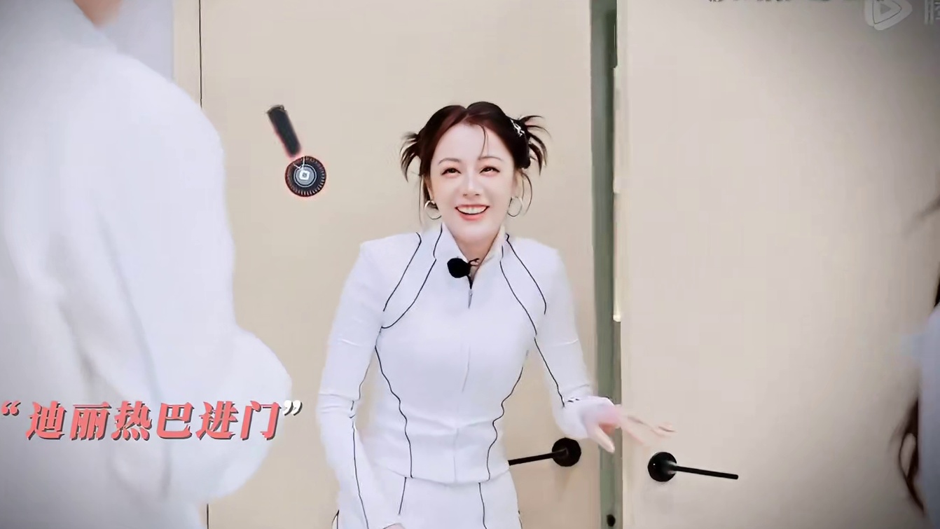 年下的羞涩，年上的直白，体现得淋漓尽致！