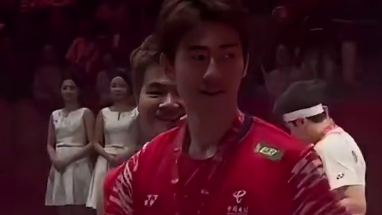 2025年世界羽联年终总决赛男双决赛，梁伟铿/王昶18-21、14-21金元浩/徐承宰 ，获得总决赛男双亚军，金元浩/徐承宰获得总决赛冠军。 ​​​