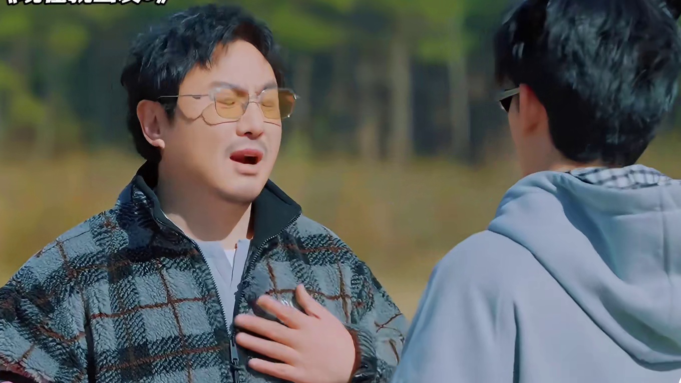 腾哥玩石头剪刀布有八百个心眼子