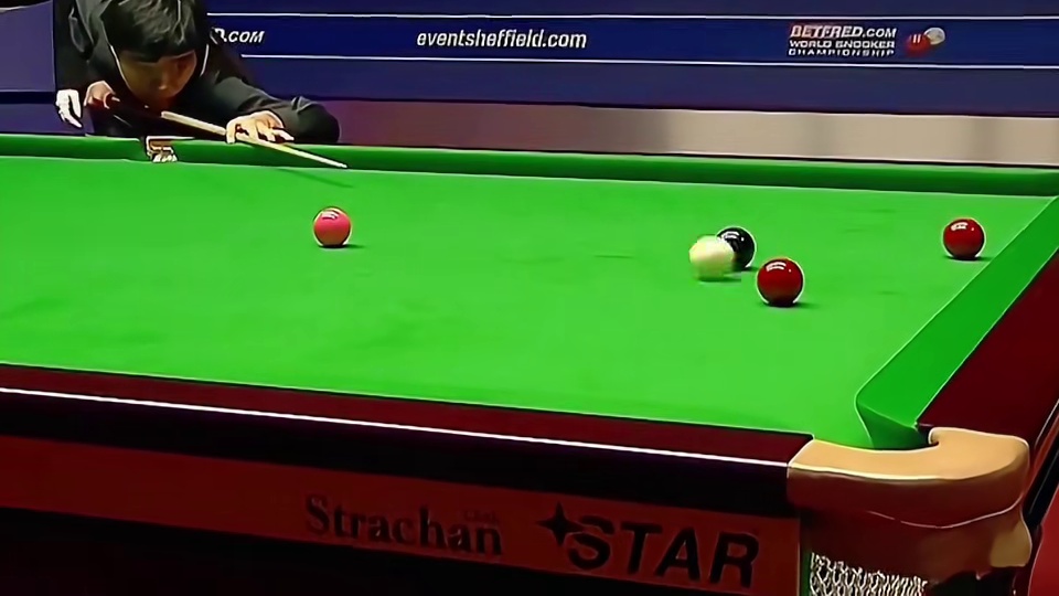 小特运气好到爆，让丁俊晖深陷绝境