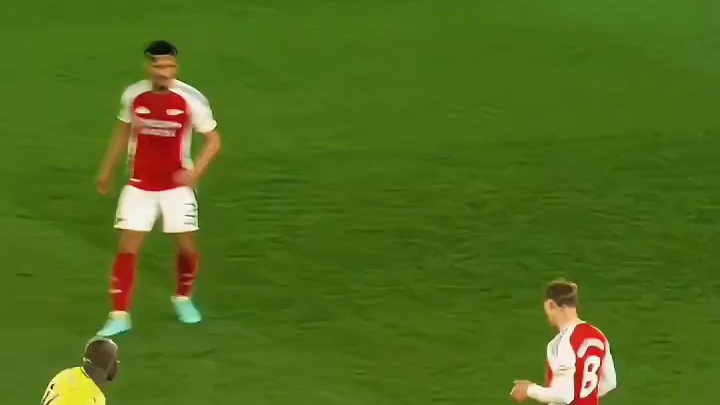 机会藏在毫厘之间客战阿森纳，马特塔打入的精彩