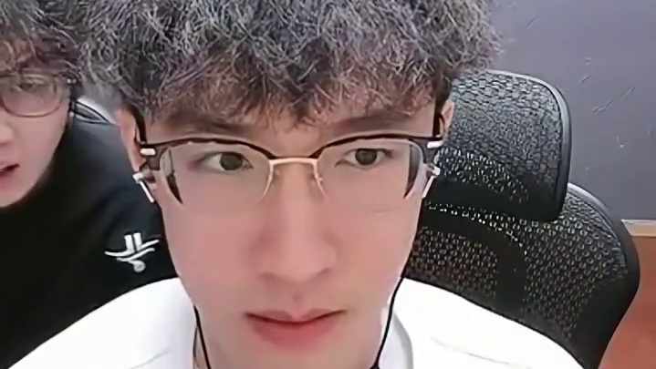 蔡哥居然往自家泉水放大招？