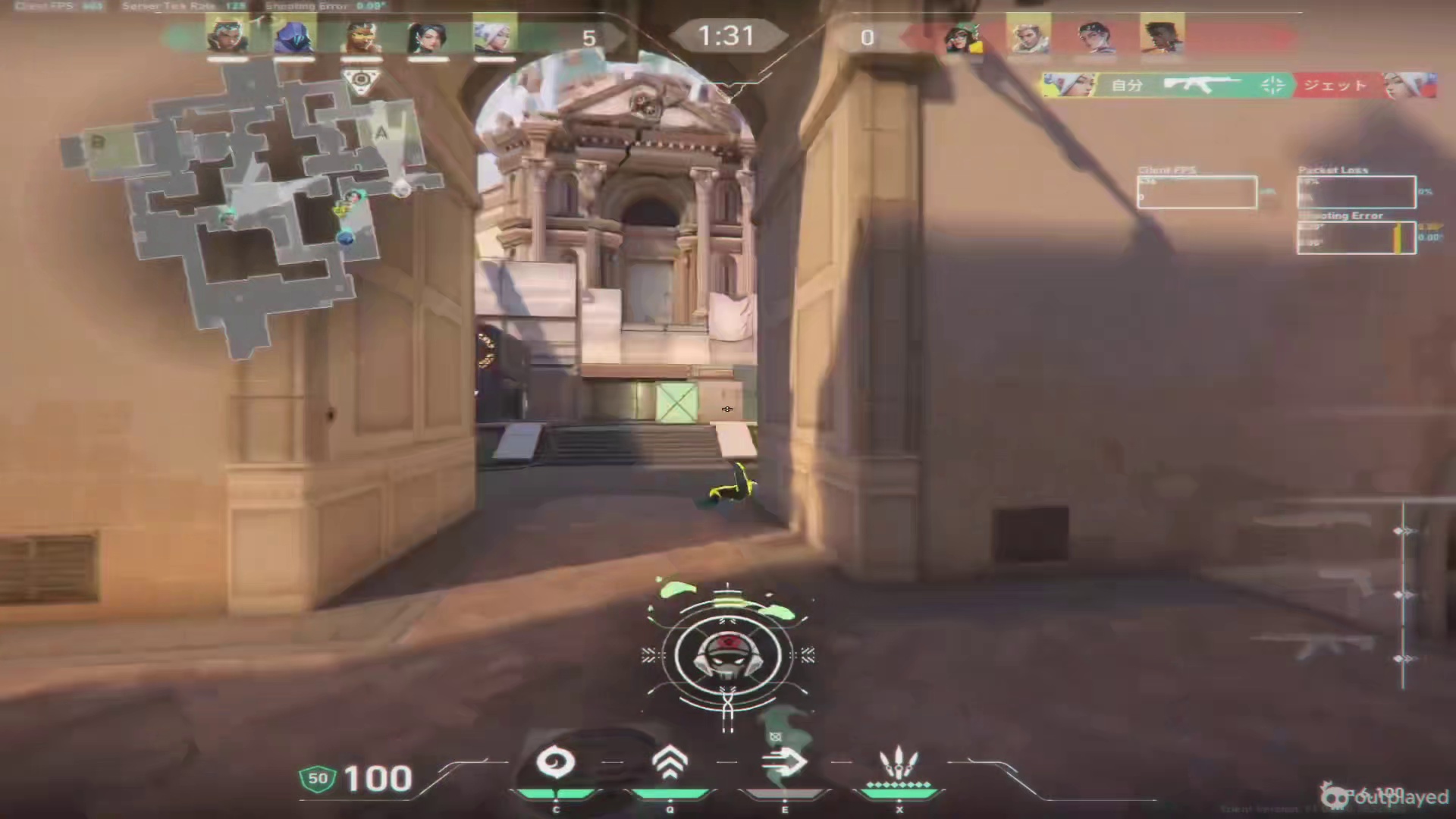 当我发现我妈妈在看我直播，我的枪法be like：