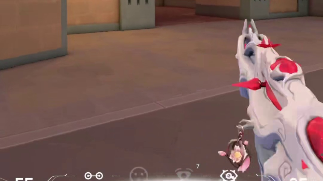 炸弹妹别玩车了