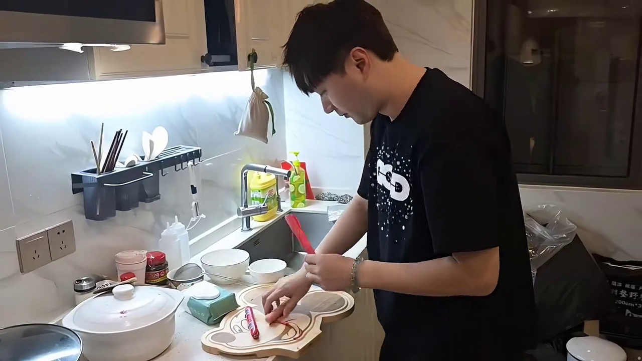 小酷不凡平安夜大闹厨房！