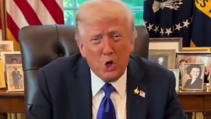 美国获得算法和数据监管权，中国获得美国市场和算法的知识产权，目前看来是双赢，但谁也无法保证双赢是长期还是短期的。因为这里面有一个最大的风险：就是如何防范甲骨文等美国合资公司通过逆向破解的方式来获得算法核心技术？希望字节公司一定要加强这方面的守护。