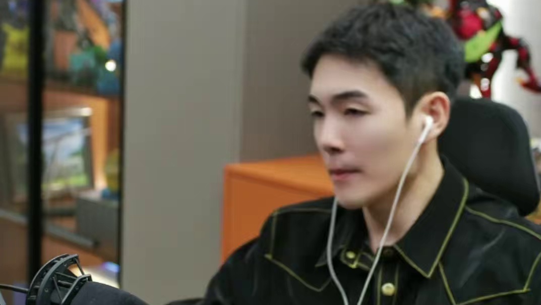 随便发挥一下，马上就能跟大家见面啦！等我