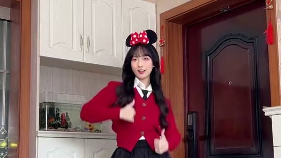 我来个重庆话版！ 他们给我吃耗儿药甜妹