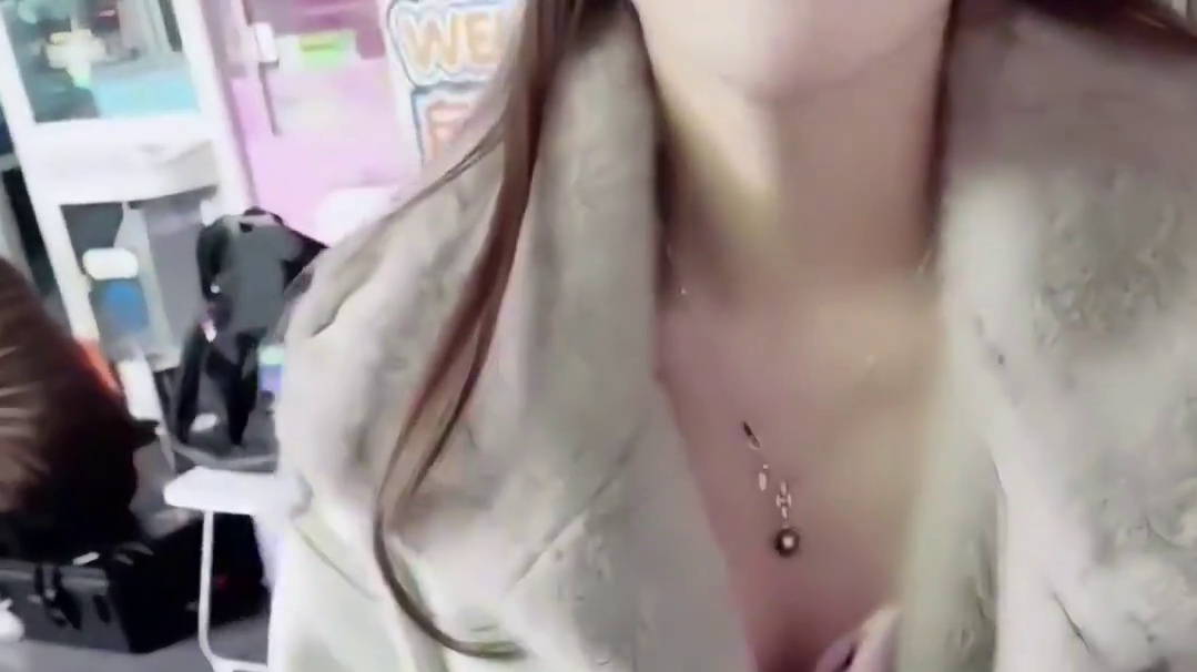 打妮妮嘴巴子第一人！宠儿当场上手给妮妮一个嘴巴子