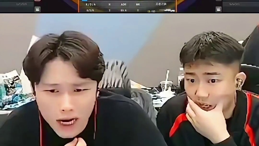 “靠自己打出身价！”本次CFS最惊艳的天才少年—XR.AD，个人能力帮助炫石拿下多个不可能残局，未来