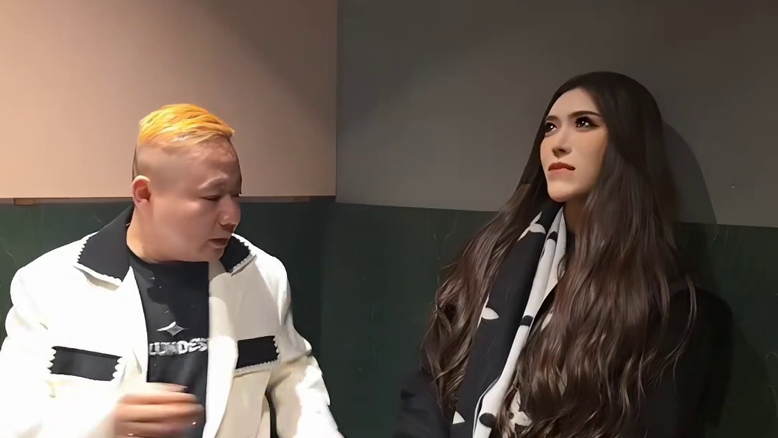 大狠长腿兮兮最萌身高差！爆笑如雷