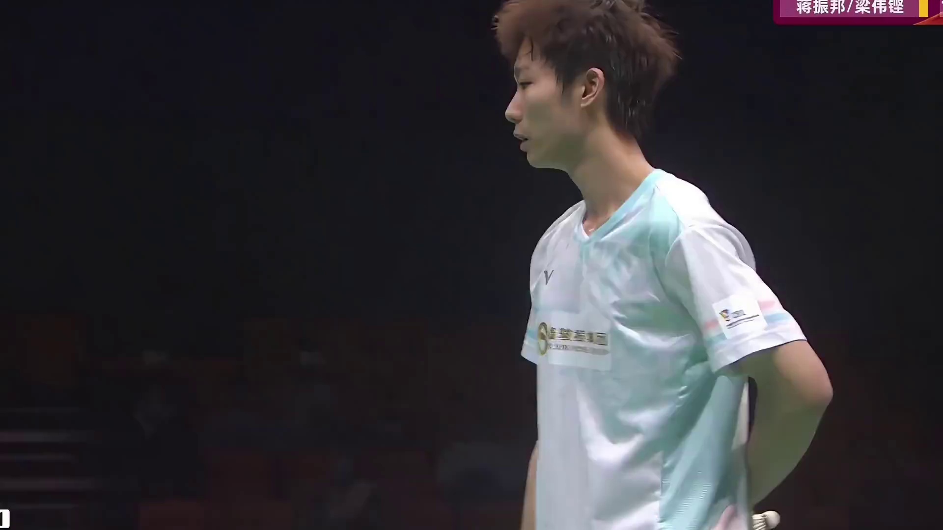 蒋振邦、梁伟铿决胜局掌控主动权，通过多拍相持消耗对手体力，连续得分奠定胜局