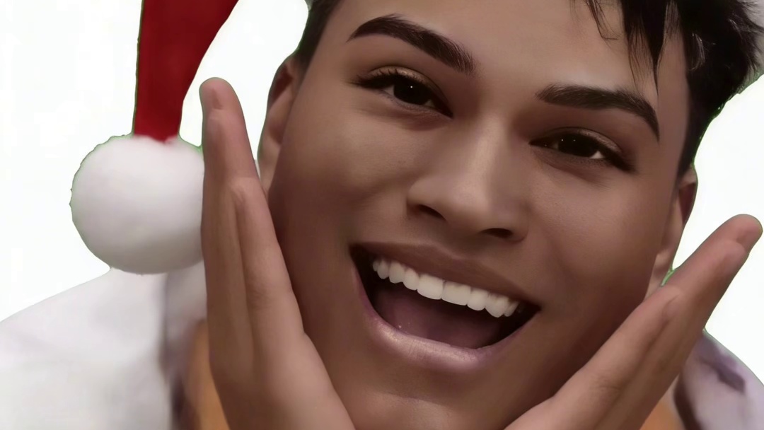 圣诞节快乐，小弟弟们 （结尾前19秒，可是有彩蛋）无畏契约瓦学长