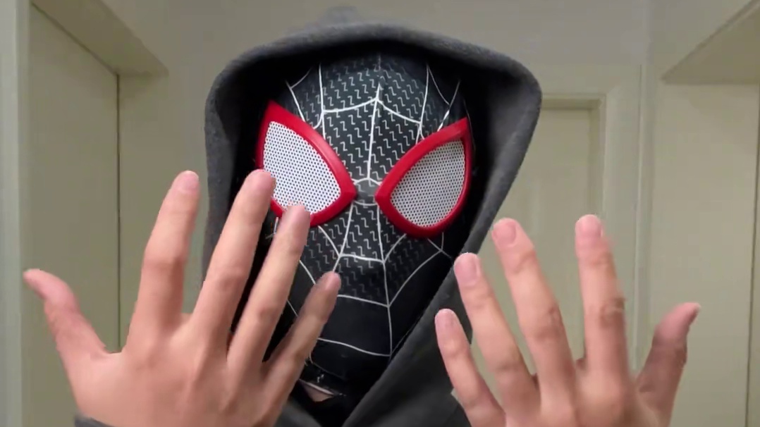 心在离别前荡起秋千覆面心在离别前荡起秋千