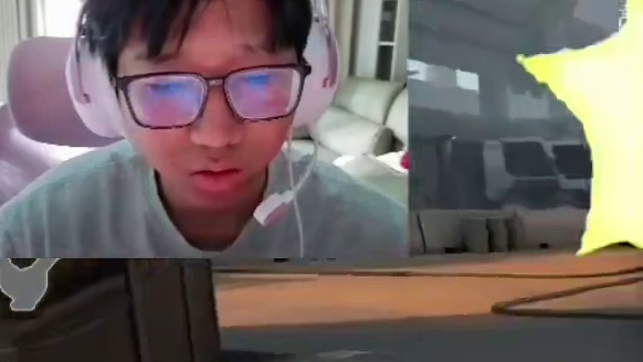 给自习脸都气黑了