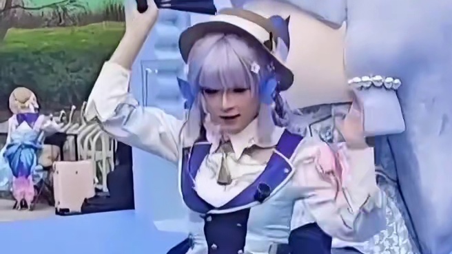 影月月跟着攻略学跳舞 四肢像是刚租来的一样 #