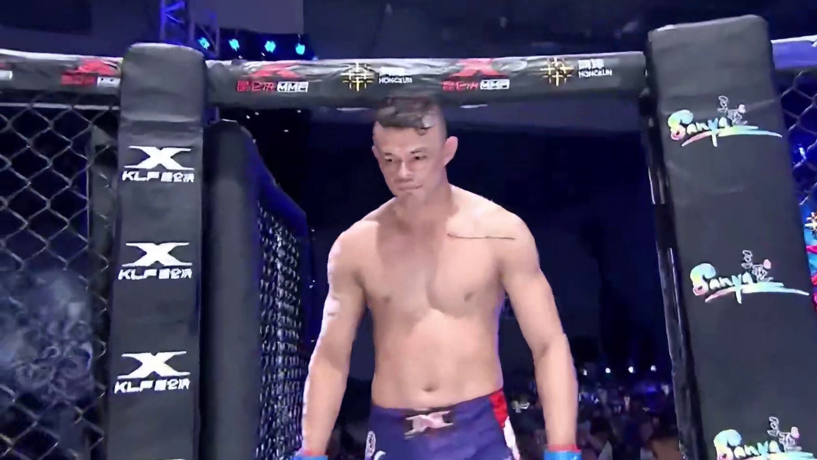 中国最凶残的拳王沙依兰，从没有这样的选手可以重拳暴力完虐对手