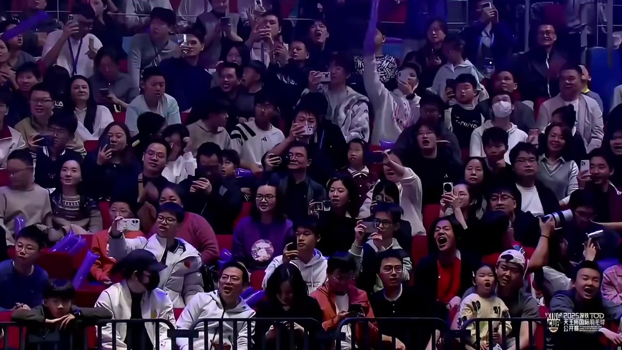 石宇奇赛后采访：对手比我高一档