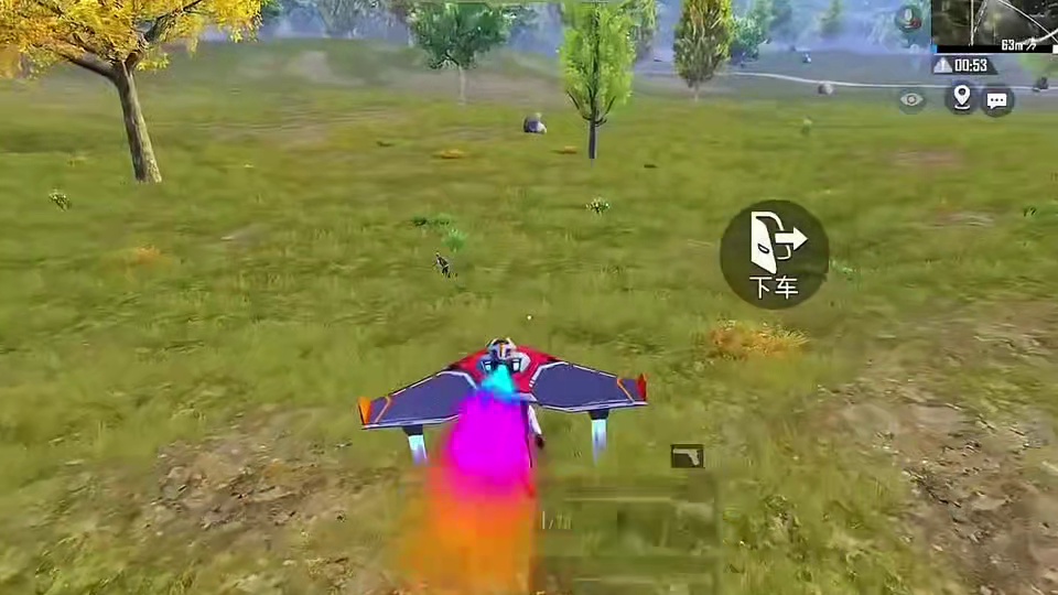 小新在决赛时调皮展现，巧妙逗弄四位女大学生。