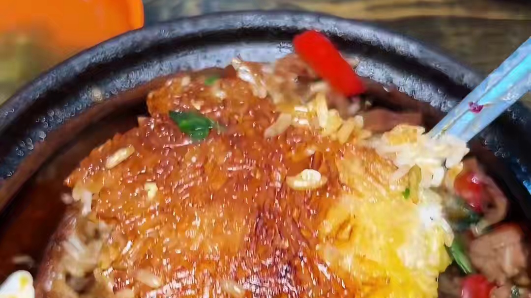 尝遍长沙特色老店，开了快30年的煲仔饭果然有东西！