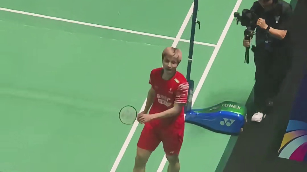 恭喜石宇奇提款120w！！ 送球送拍啦！！