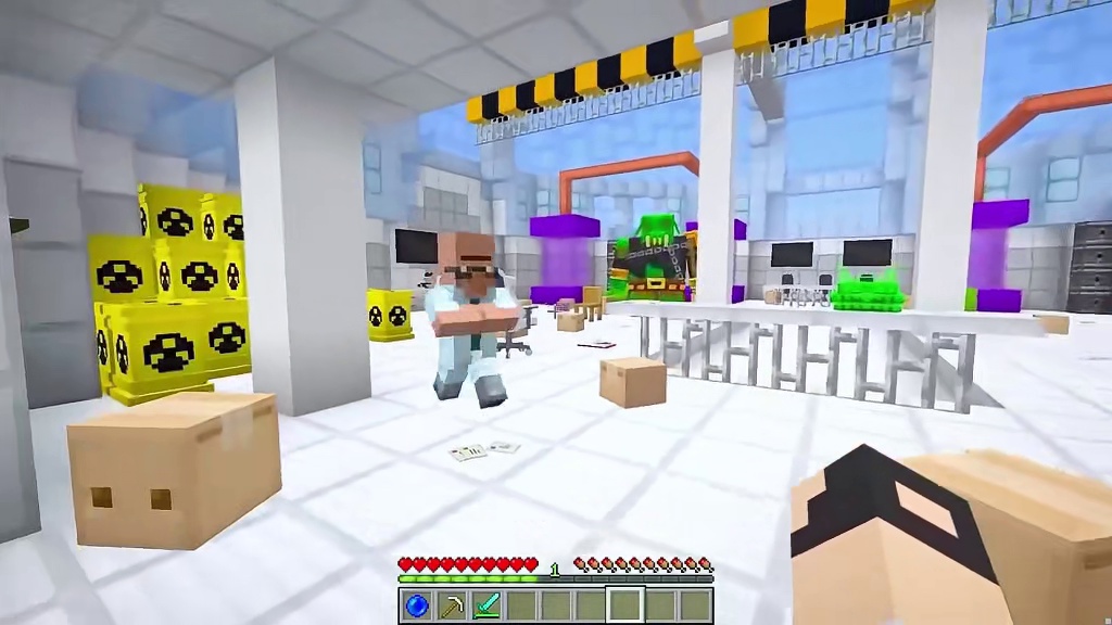 我的世界：玩家潜入末影龙的体内探险，竟在里面发现了him？