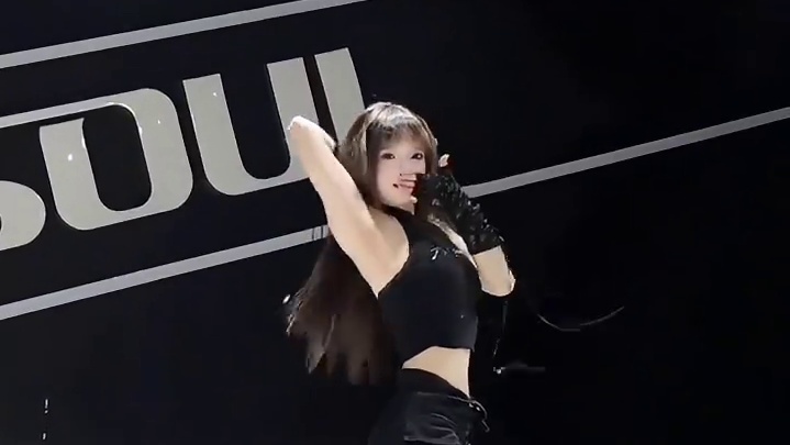 Bad Girl Good Girl 辣妹的神！