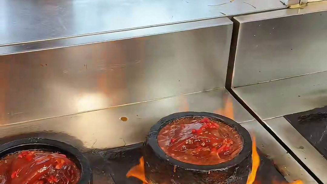 艾特你的好朋友请你吃江西的爆辣鸡爪！！