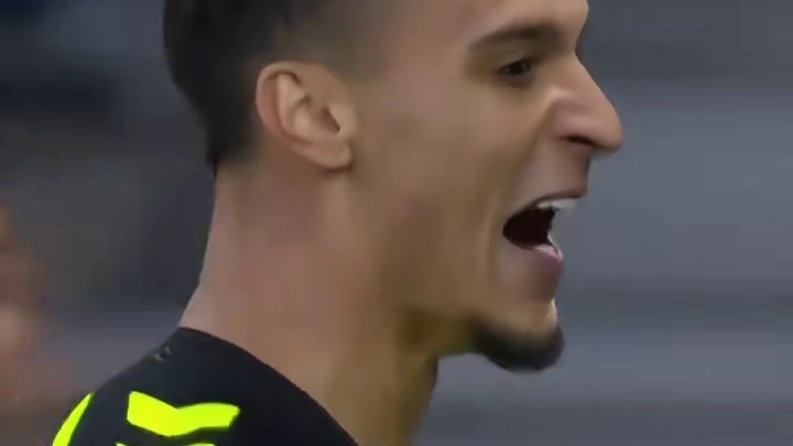 安东尼打入世界波简直是绝杀