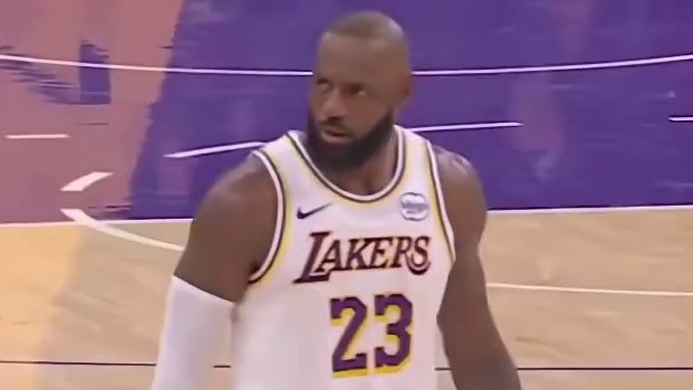 足坛身价榜首第一次出现双王并列！哈兰德、亚马尔都是2亿身价#足球