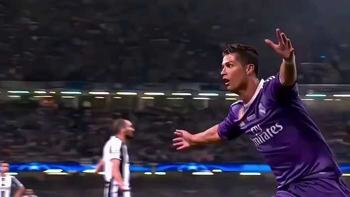 c罗的历史地位排第几呢？#足球