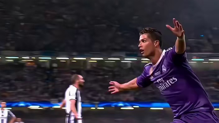 c罗的历史地位排第几呢？#足球