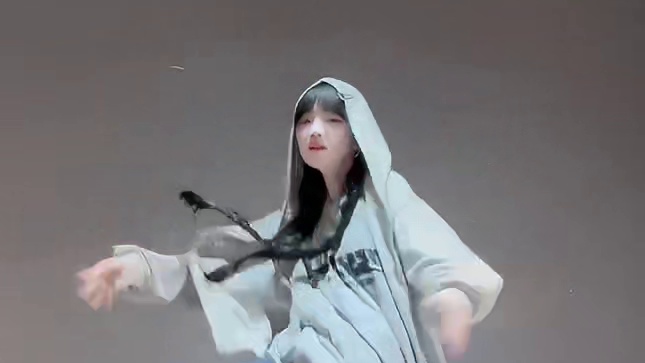 跳帅舞开启新的一年 宝宝们新年快乐呀