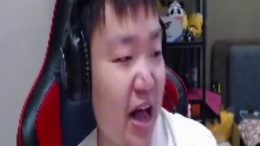 EVEN讲述嘉宝的位置陷入两难的境地，AG打的不好才会上场，替补分奖金但上不了场，对此大家怎么看呢？