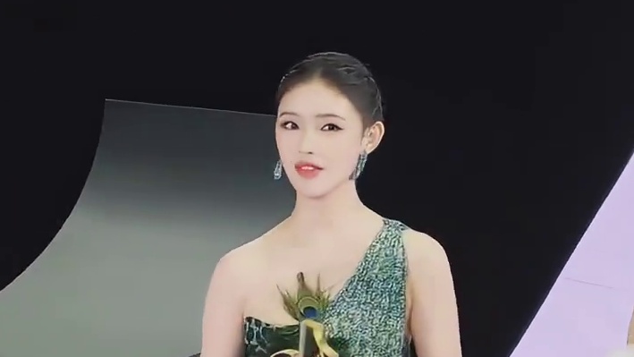 林允这脸简直是为镜头而生啊