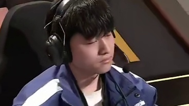 【2025S联赛年度总决赛】积分赛第五日组队道具赛第三场 eStar vs RSG.快手 第八局：因