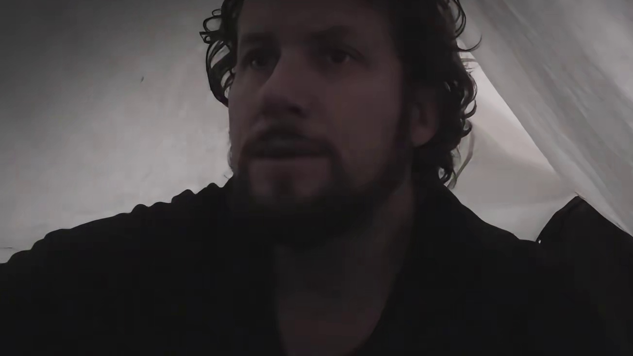 可谓是最凶险的一季开局仅8天就有6名选手退赛 (2)