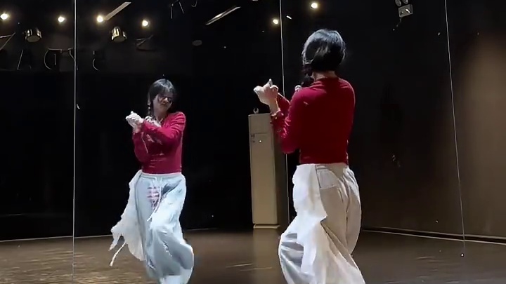 新的一年就要跳新的新年舞