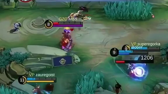 Bober烛心大杀四方，VP强势出击领先一局