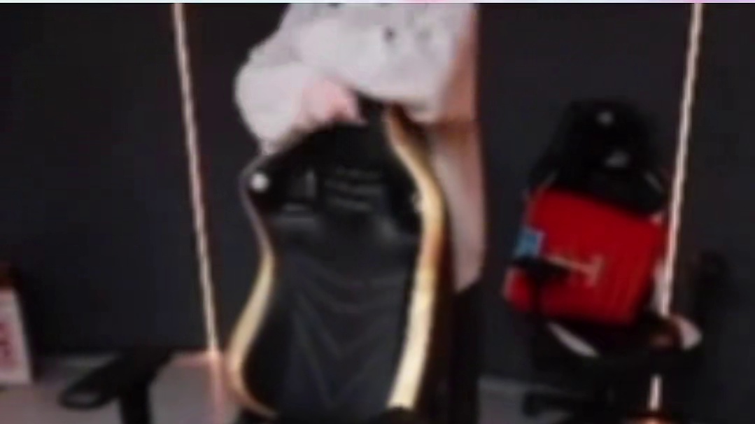 米娜只需要一招