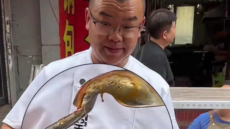 东北街头20一份老式锅包肉酸甜香酥可口！